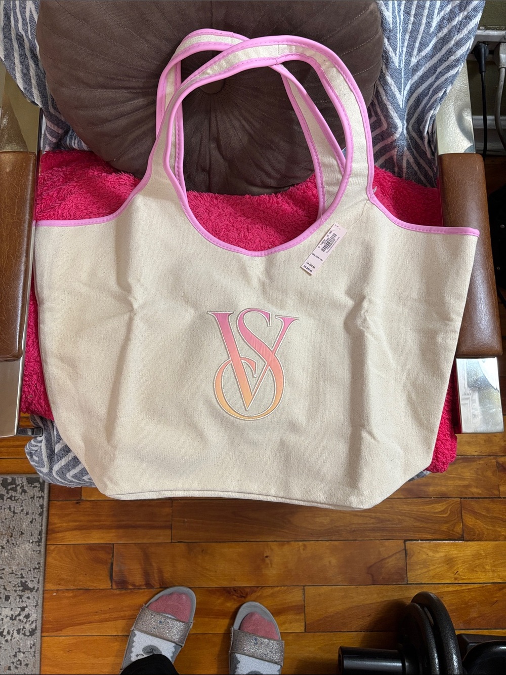 Victoria's Secret Cream Canvas Tote with Pink Trim New w/tags